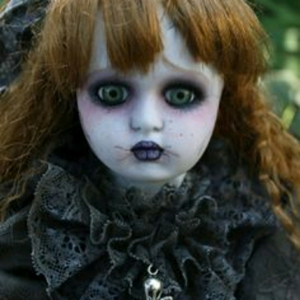 Meet your Posher, Charlotte